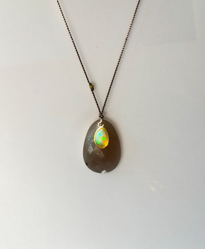 MARGARET SOLOW | Peach Moonstone and Opal 18k Necklace