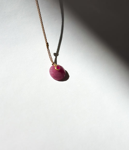 MARGARET SOLOW | Ruby 18K Necklace