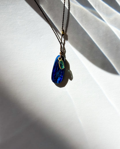 MARGARET SOLOW | Kyanite & Emerald 18k