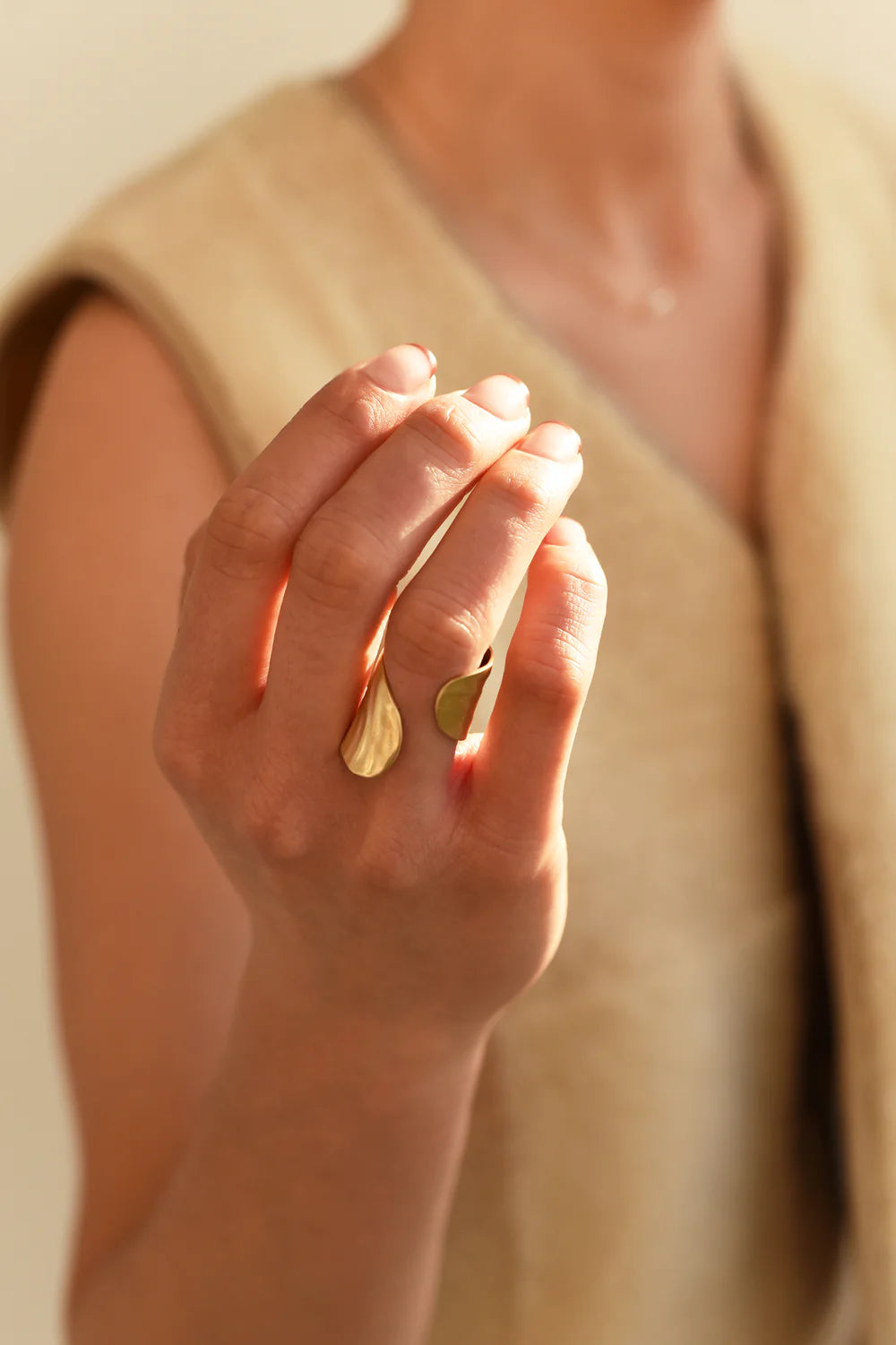 8.6.4. Brass Wide Wrap Ring