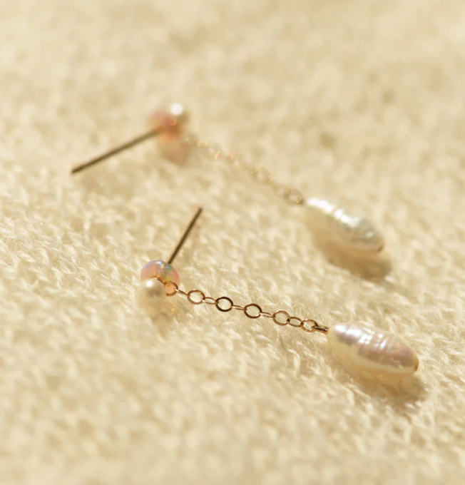 8.6.4 | Opal and Pearl Drop Earring