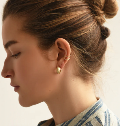 8.6.4 | Mini Stud Hoop