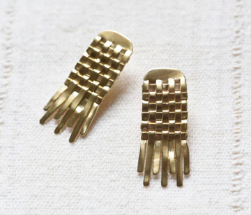 8.6.4 | Large Brass Studs