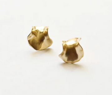 8.6.4 | Small Brass Studs