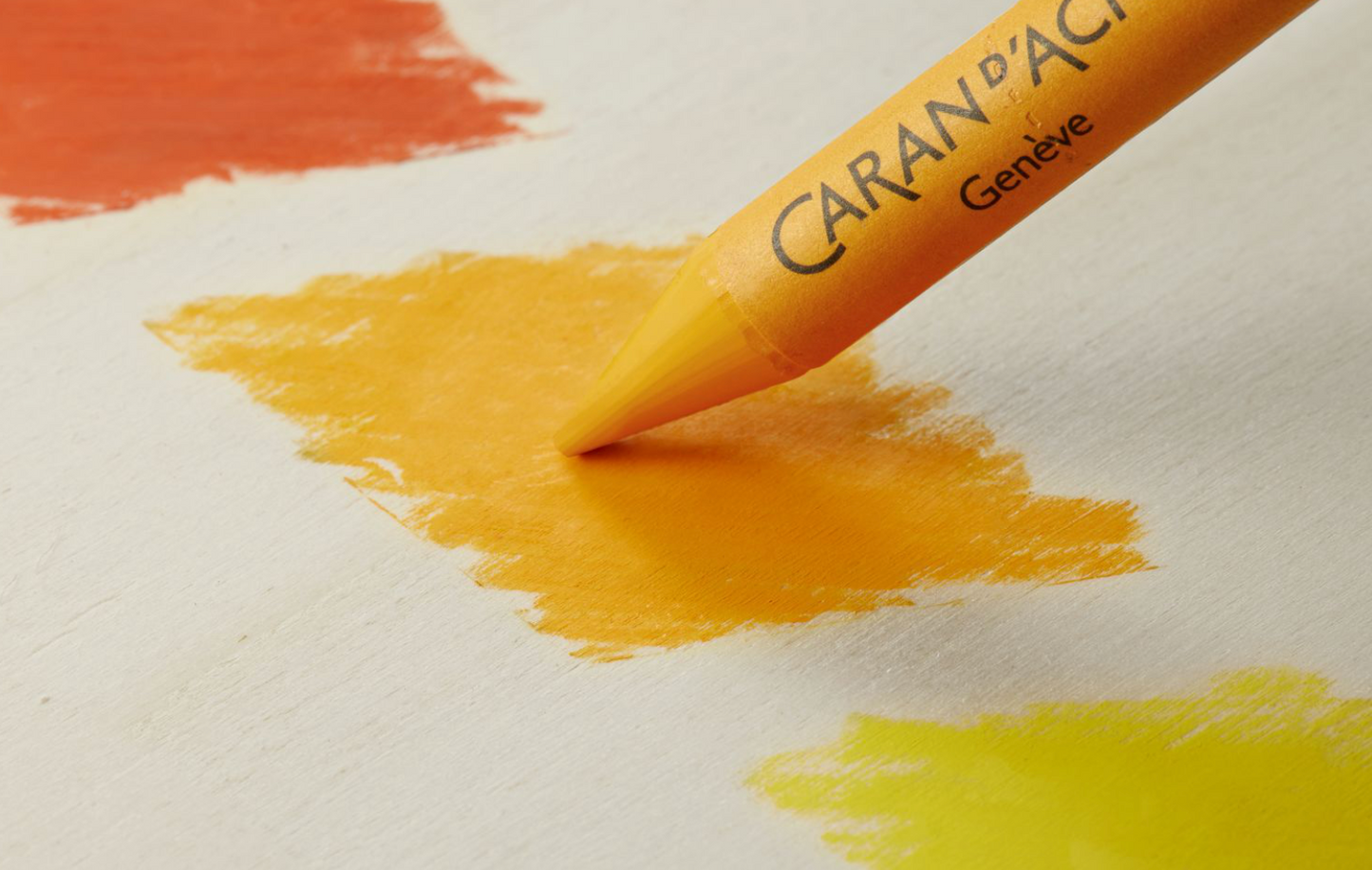 CARAN d'ACHE | Set of 10 Neocolor I Pastels in Metal Box