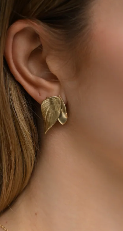 8.6.4 | Large Brass Leaf Studs EA-TL-122