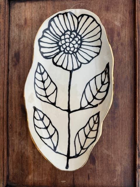 HSIEH CLAY | Handmade Floral Shape Ceramic Platter 22K Accents 7x12 MED