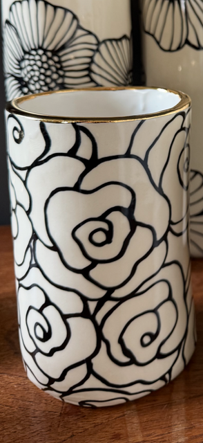 HSIEH CLAY | Ceramic Floral Cylinder Short & Wide Vase 22K Gold Accents