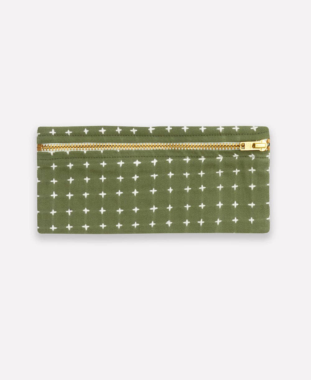 Cross-Stitch Pencil Case: Berry