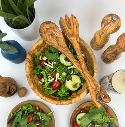 Olive Wood Family Salad Bowl: 11"