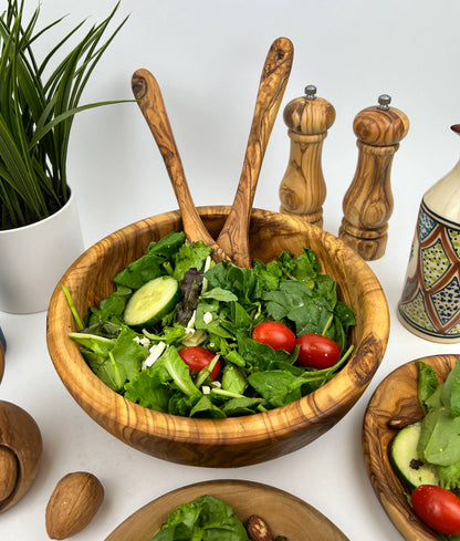 Olive Wood Family Salad Bowl: 11"