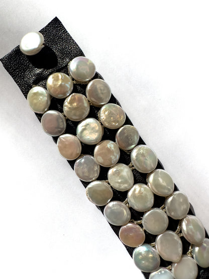 DANIELLE WELMOND |  Bracelet of White Coin Pearls on Leather