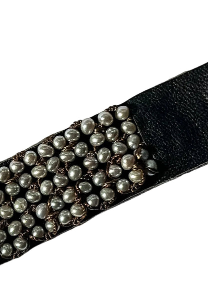 DANIELLE WELMOND |  Bracelet of Silver Pearls on Brown Leather