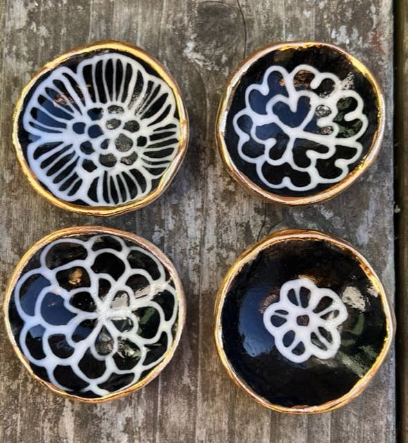 HSIEH CLAY | 2" Handmade Gilded Noir Ceramic Trinket Jewelry Dish