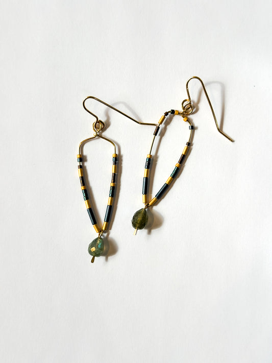 JADEWATER DESIGN | Spear Shape Beaded in Blue with Labradorite Drops 24KT