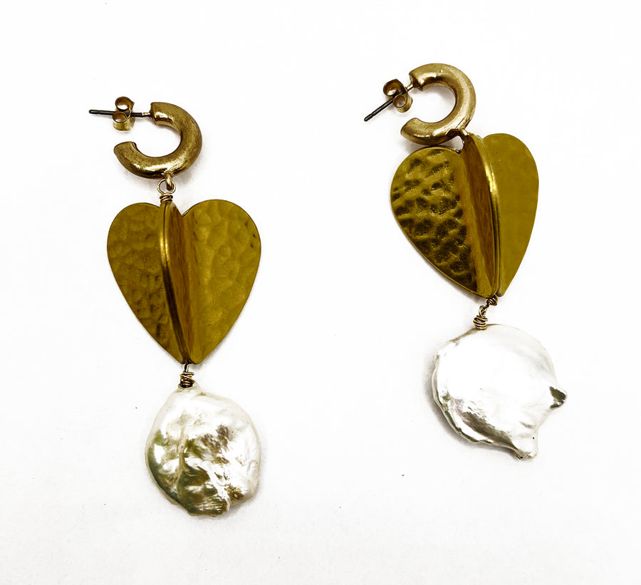 Textured Heart & Large Pearl Earrings
