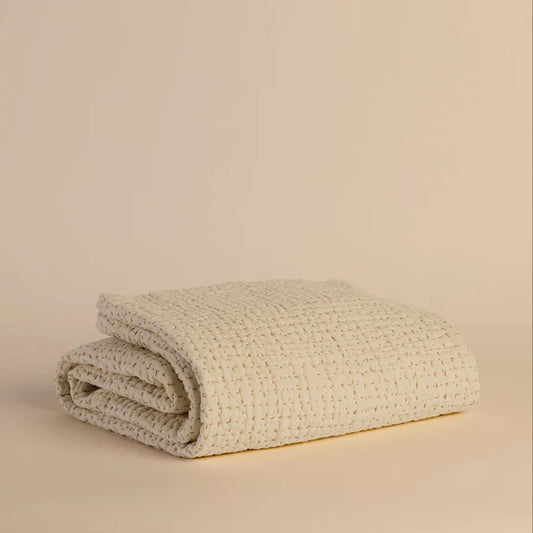 Jasper Quilt in Salt