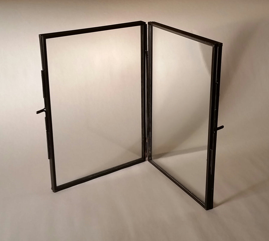 Metal and Glass Accordion Frame