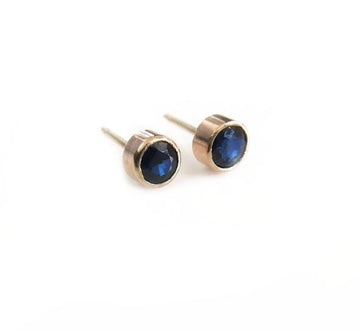 Selah Vie Fine Jewelry | 14k Gold and Sapphire Studs